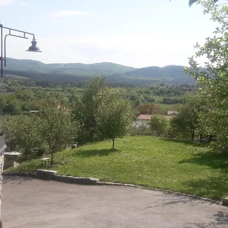 アパート Apartma Oddih Dutovlje